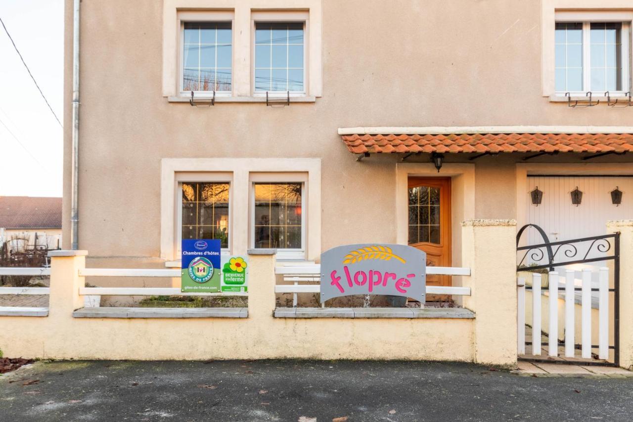Flopre Acomodação com café da manhã Flocourt Exterior foto