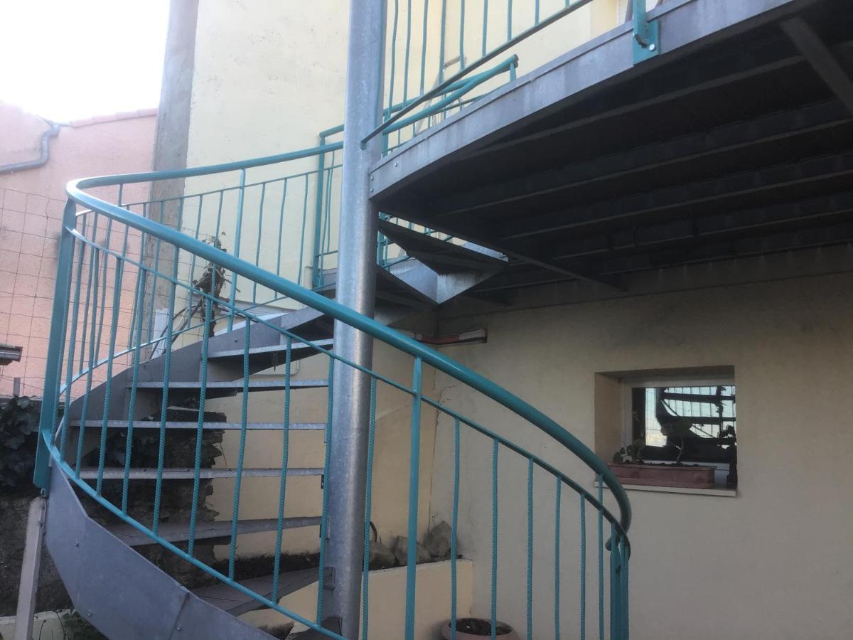 Flopre Acomodação com café da manhã Flocourt Exterior foto